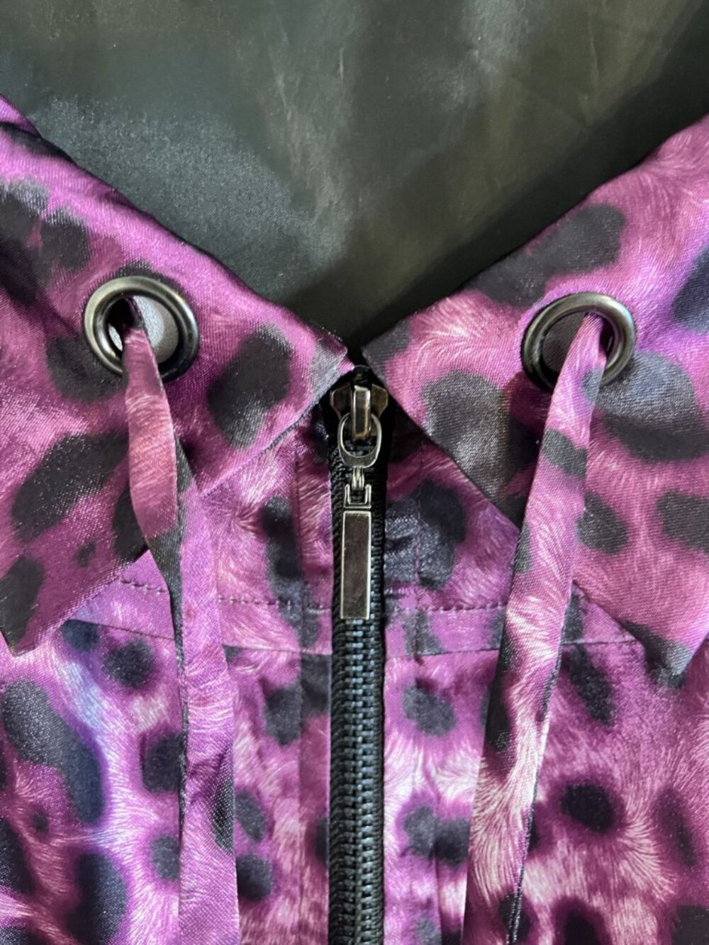 Leopard Print‎ Full Zip Jacket Purple 1X Festival Artsy Shiny Glam Chic Preppy - Picture 8 of 12